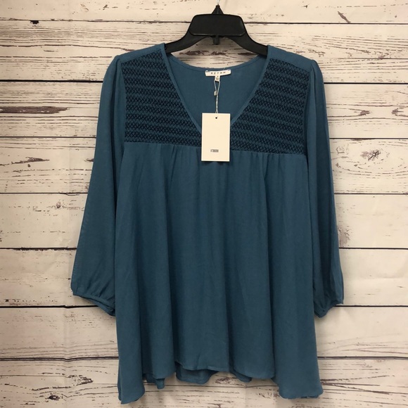 rethm Tops - RETHM cornflower “denim” blue peasant top